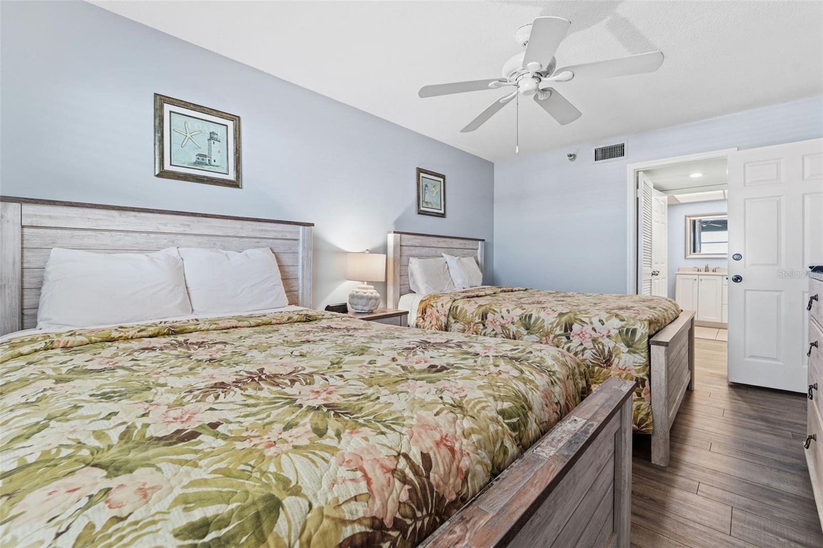 RAM-SEA CONDO - Residential