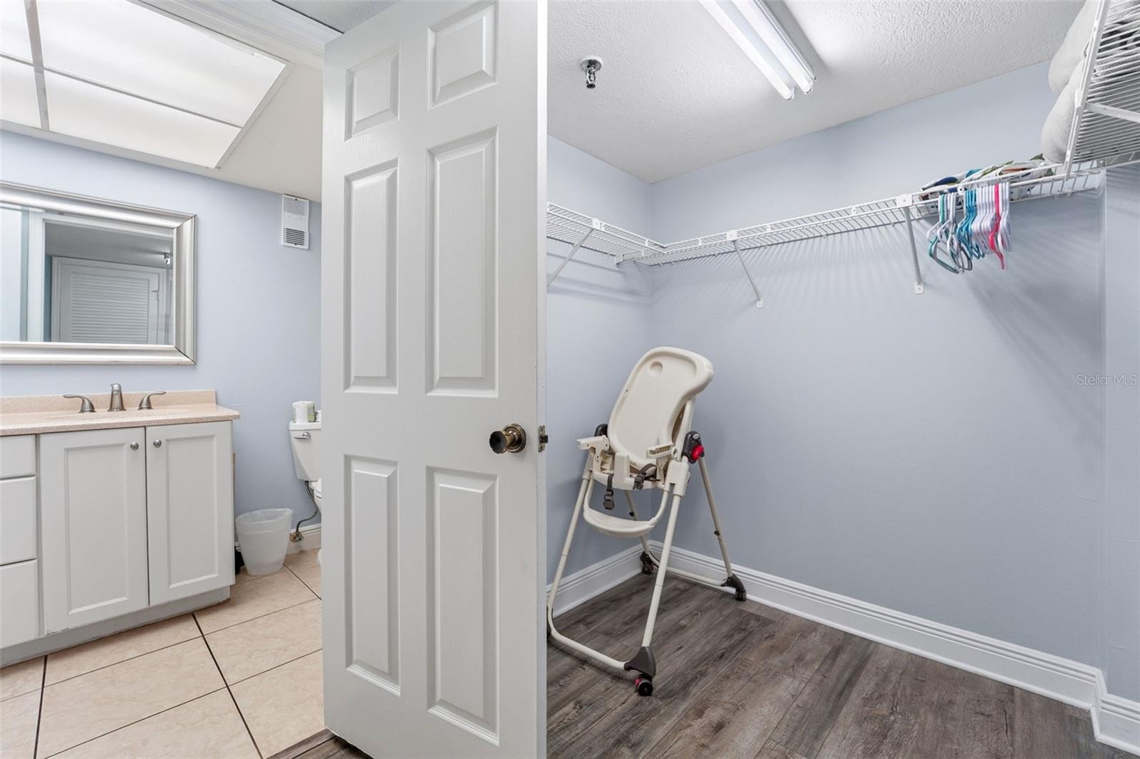 RAM-SEA CONDO - Residential