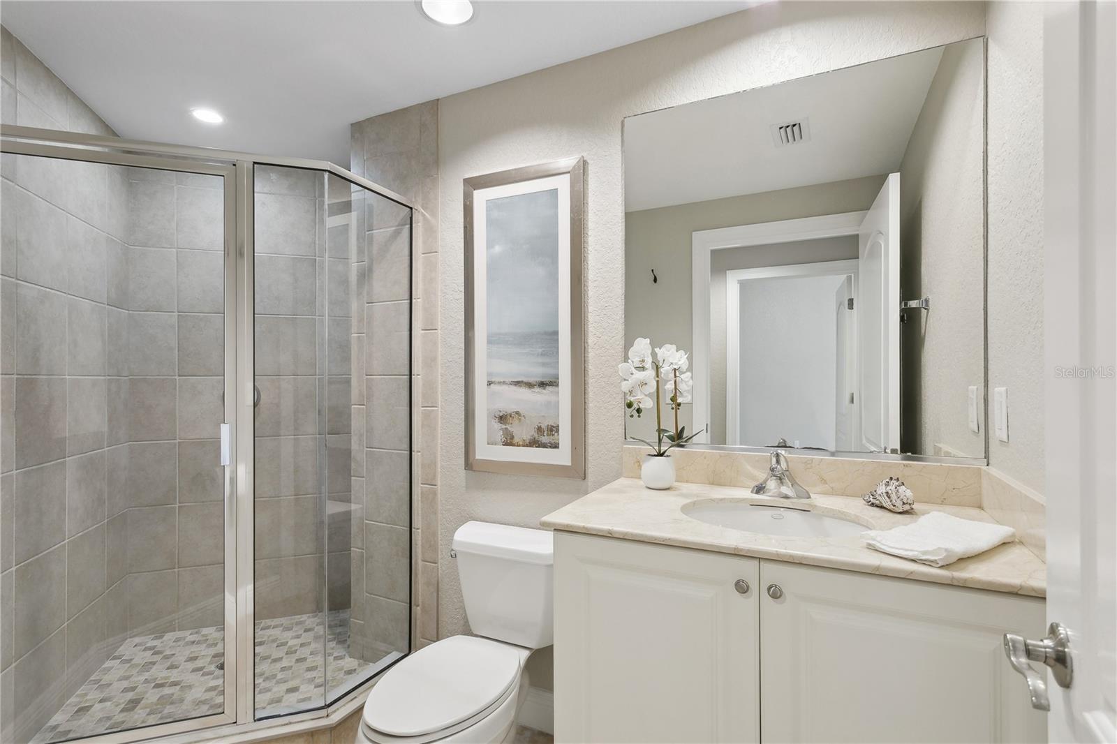 VILLAS/HARBOR VILLAGE - Residential