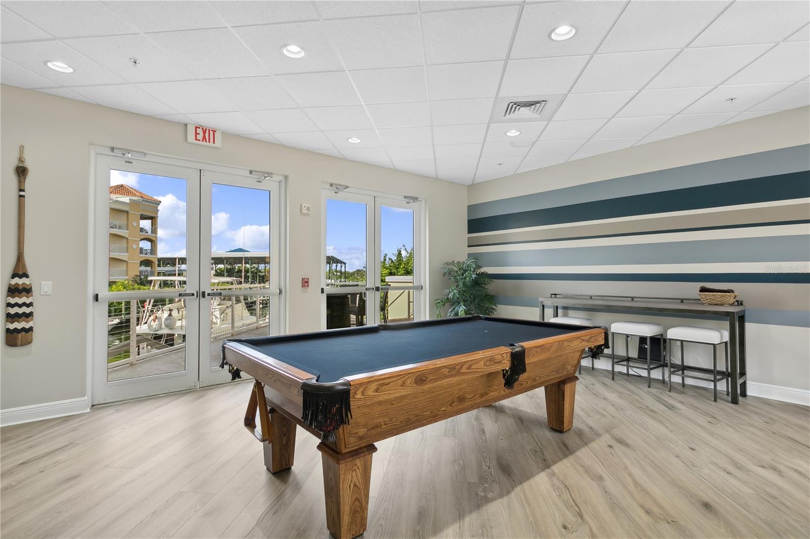 VILLAS/HARBOR VILLAGE - Residential