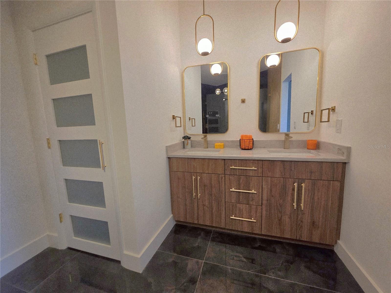 WATERFORD CROSSING PH I - Residential
