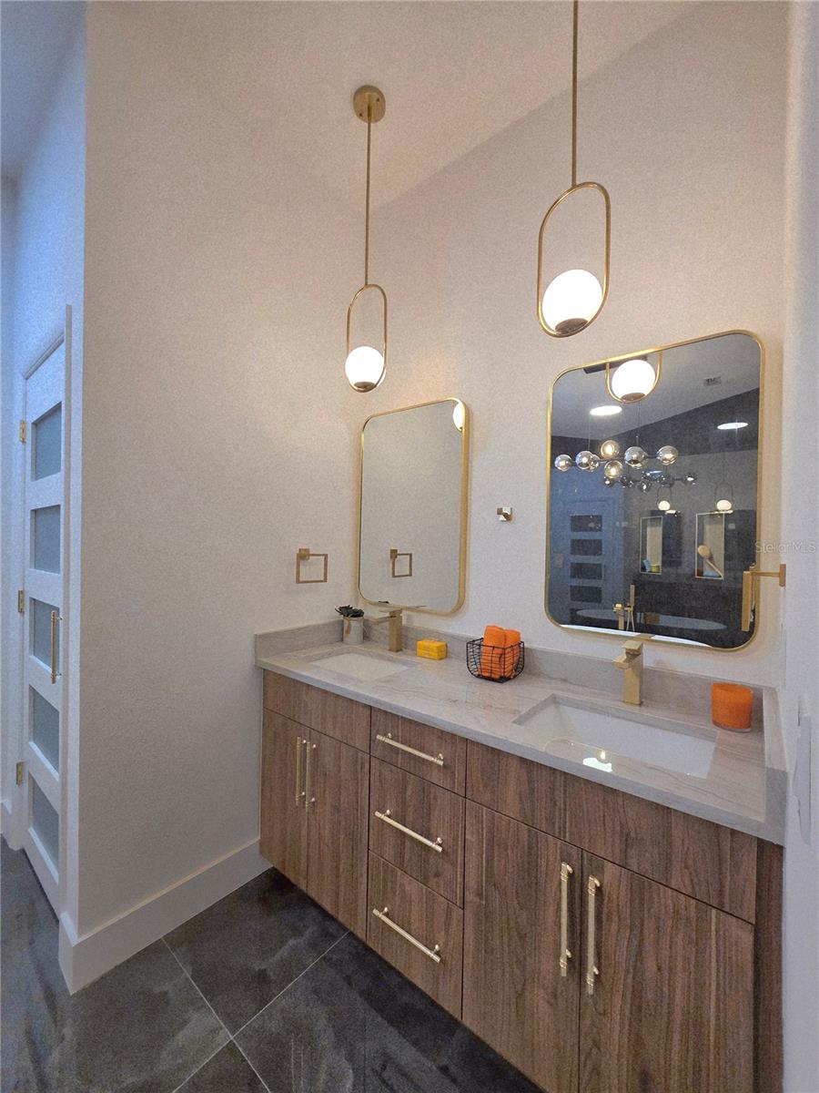 WATERFORD CROSSING PH I - Residential