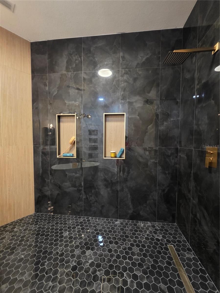 WATERFORD CROSSING PH I - Residential