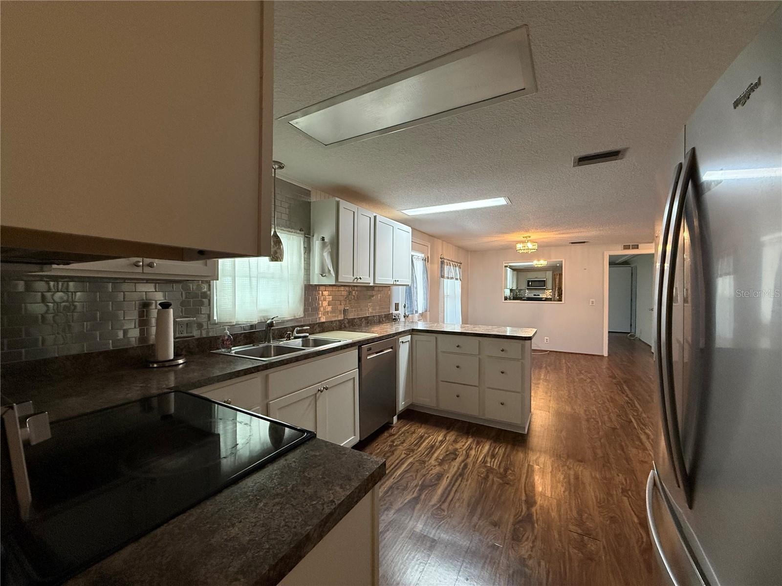 17 N BOBWHITE ROAD