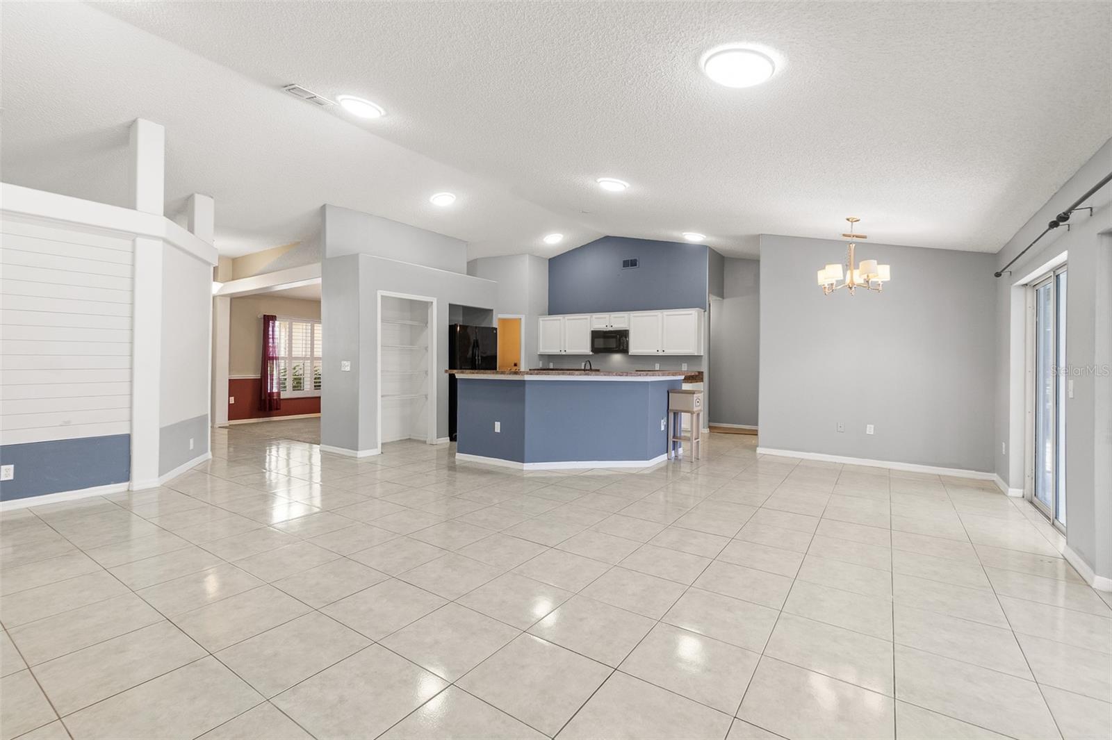 21 WHITTINGTON DRIVE