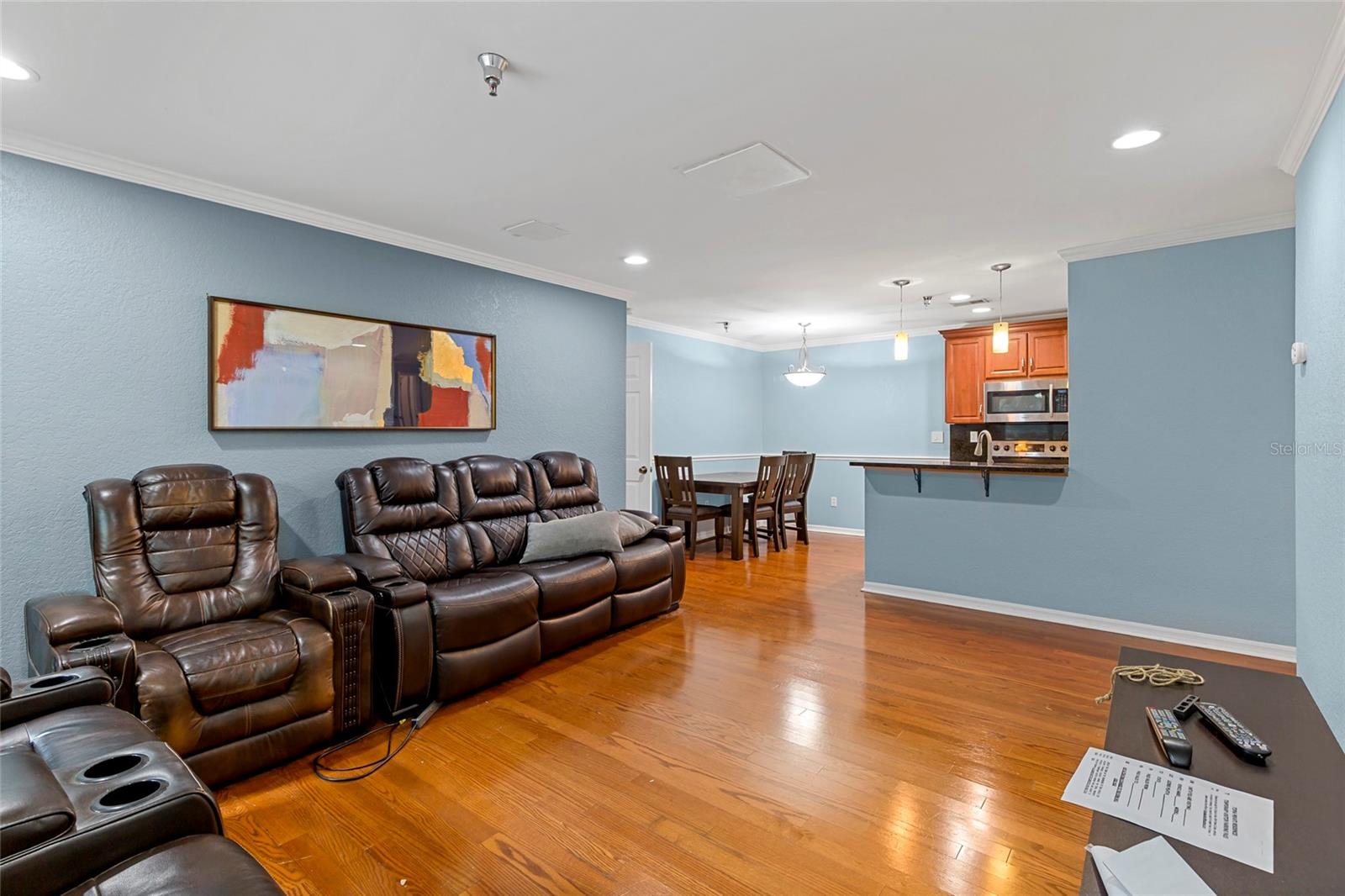 ITOPIA PRIVATE RESIDENCES CONDO - Residential