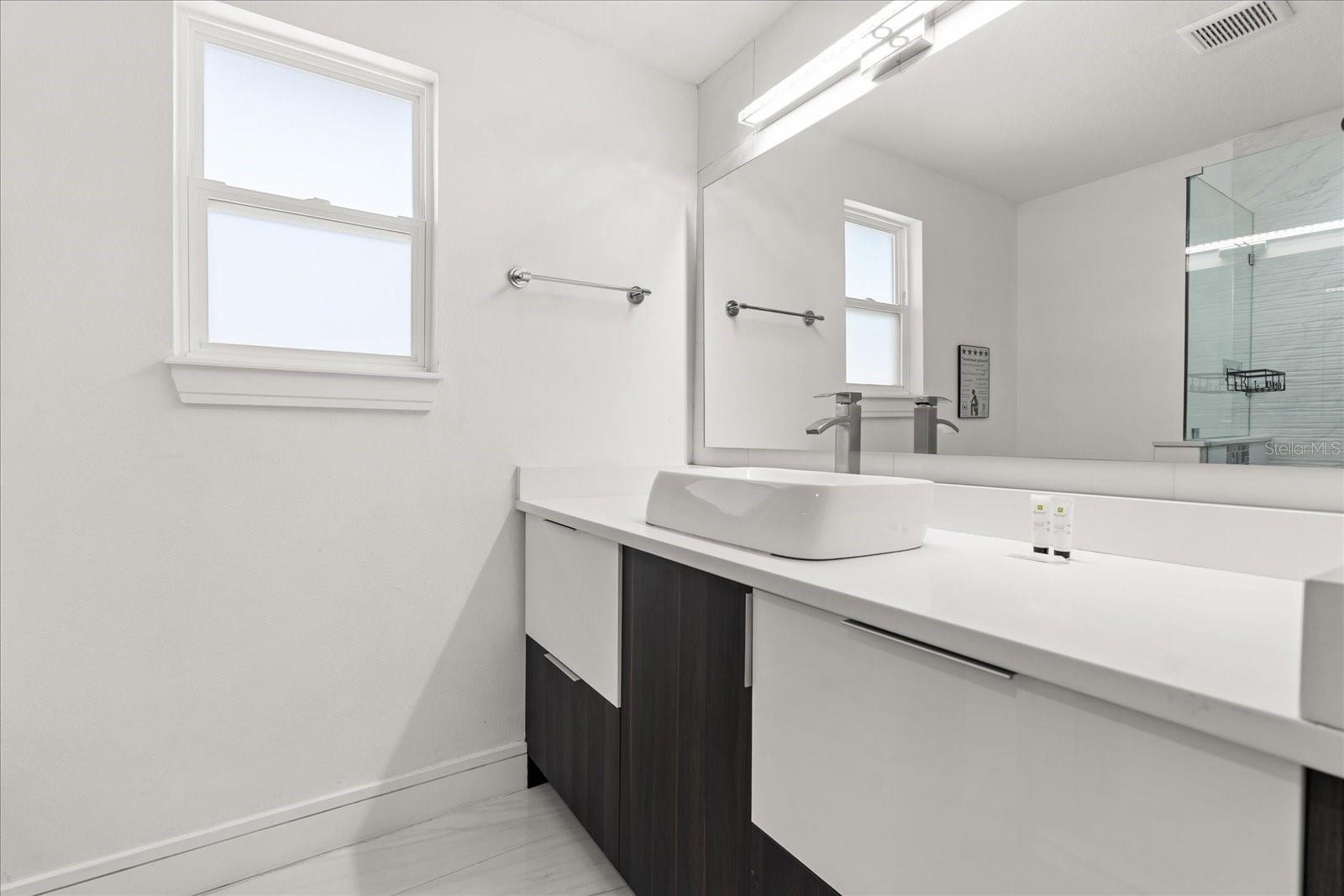 MONTEGO BAY - Residential