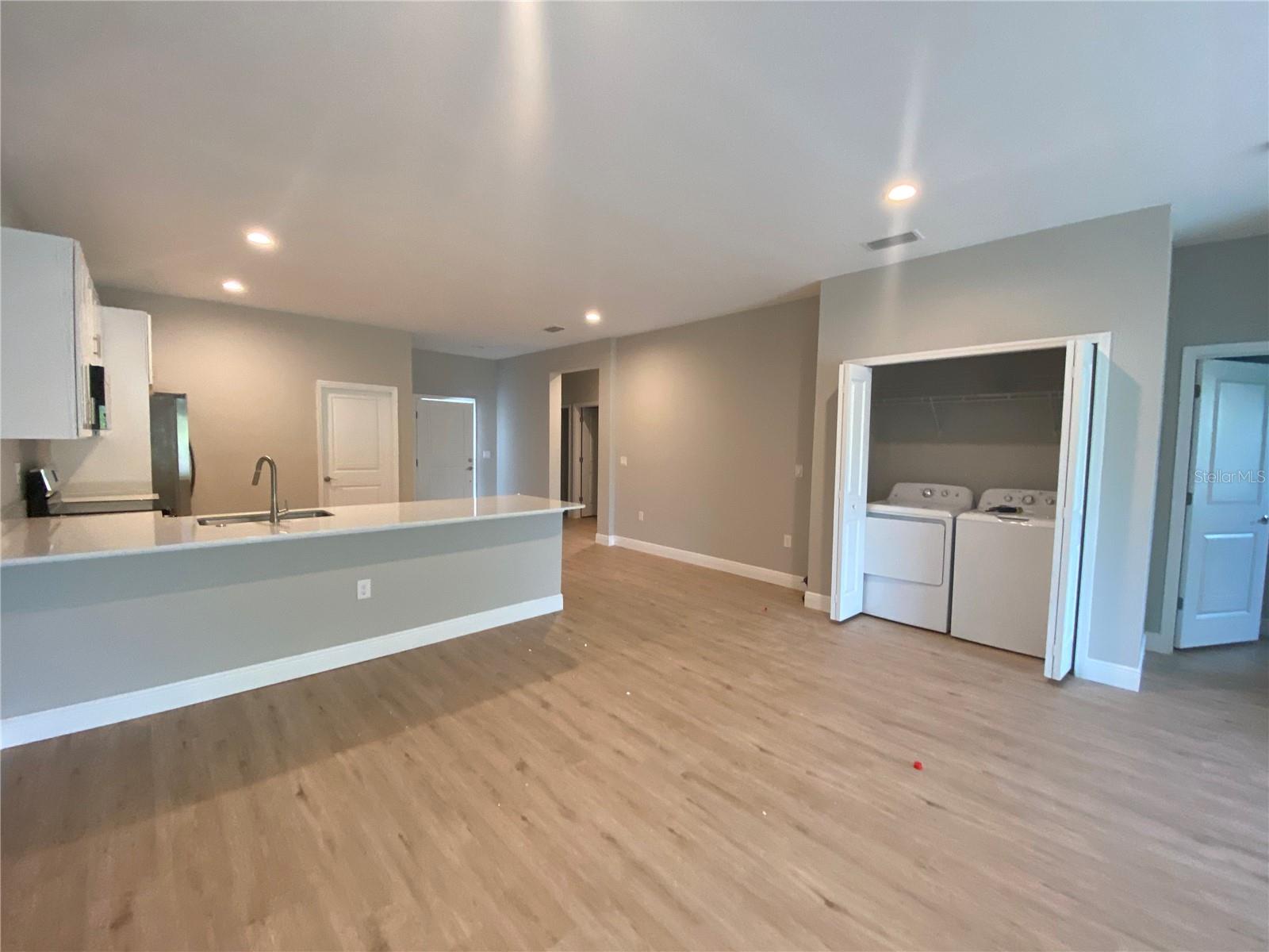 PORT CHARLOTTE SEC 085 - Residential Lease