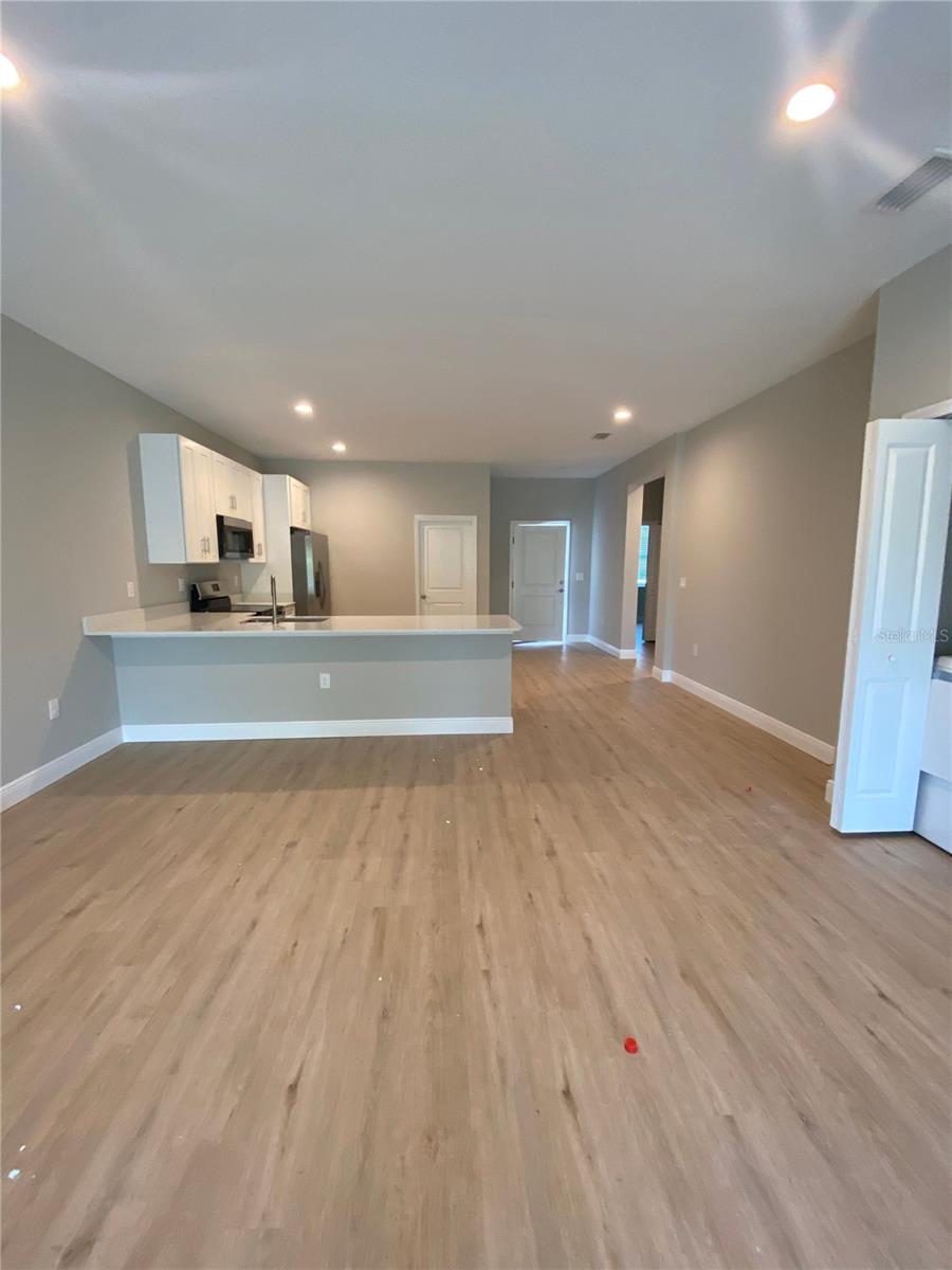 PORT CHARLOTTE SEC 085 - Residential Lease