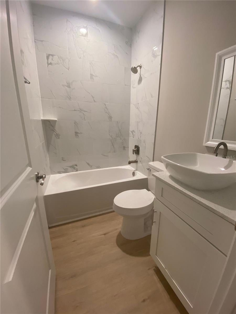 PORT CHARLOTTE SEC 085 - Residential Lease