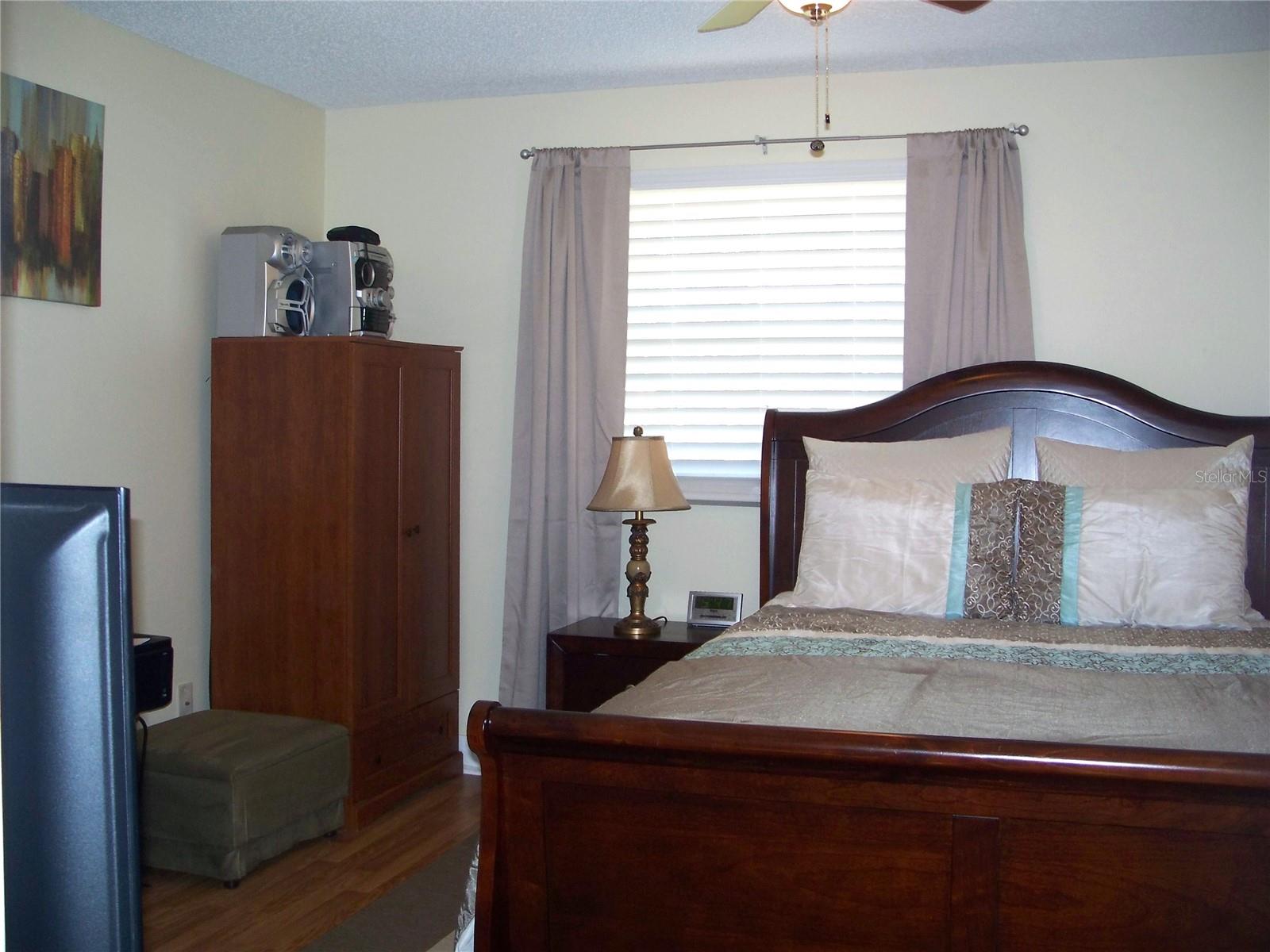 FAIR OAKS SOUTH TWO A CONDOMIN - Residential