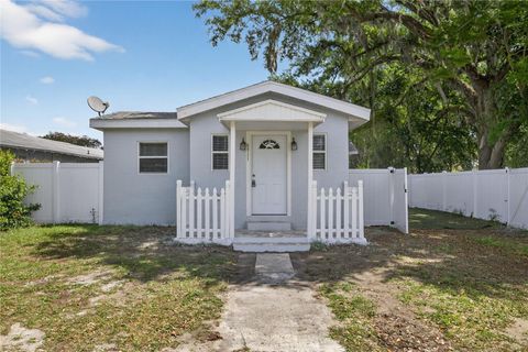 8711 N BOULEVARD ST TAMPA FL 33604