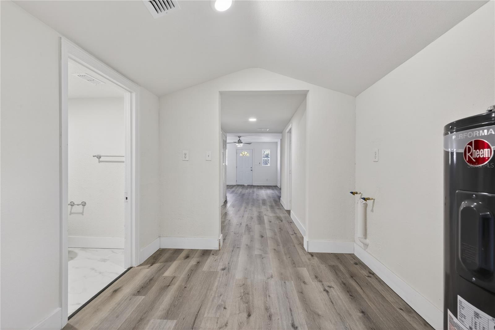 3EO | CASA LOMA SUBDIVISION - Residential