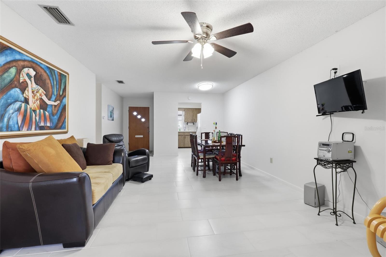 151 N HILL AVENUE 100