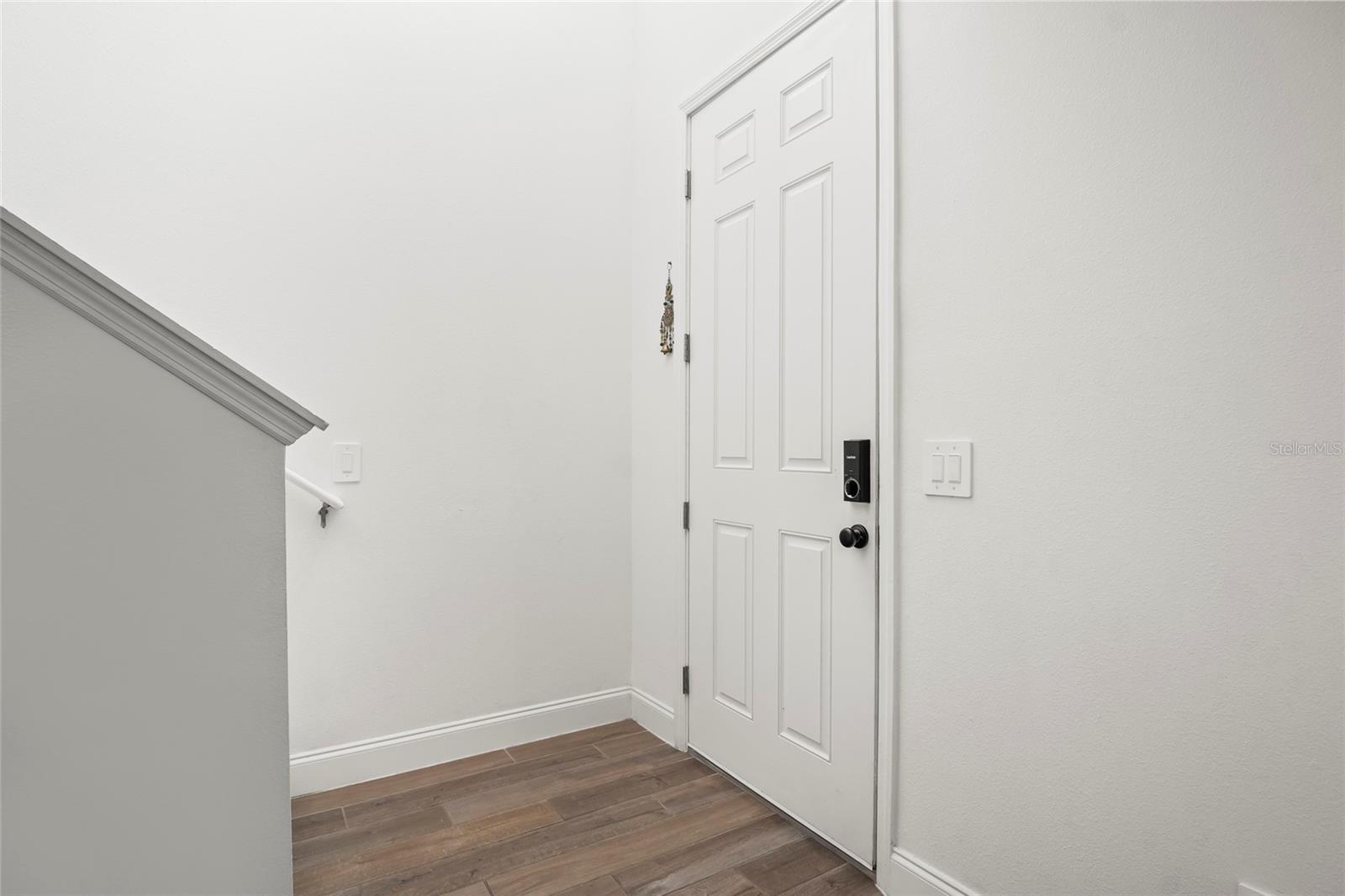 THE RESERVE AT TWIN LAKES - Residential Lease