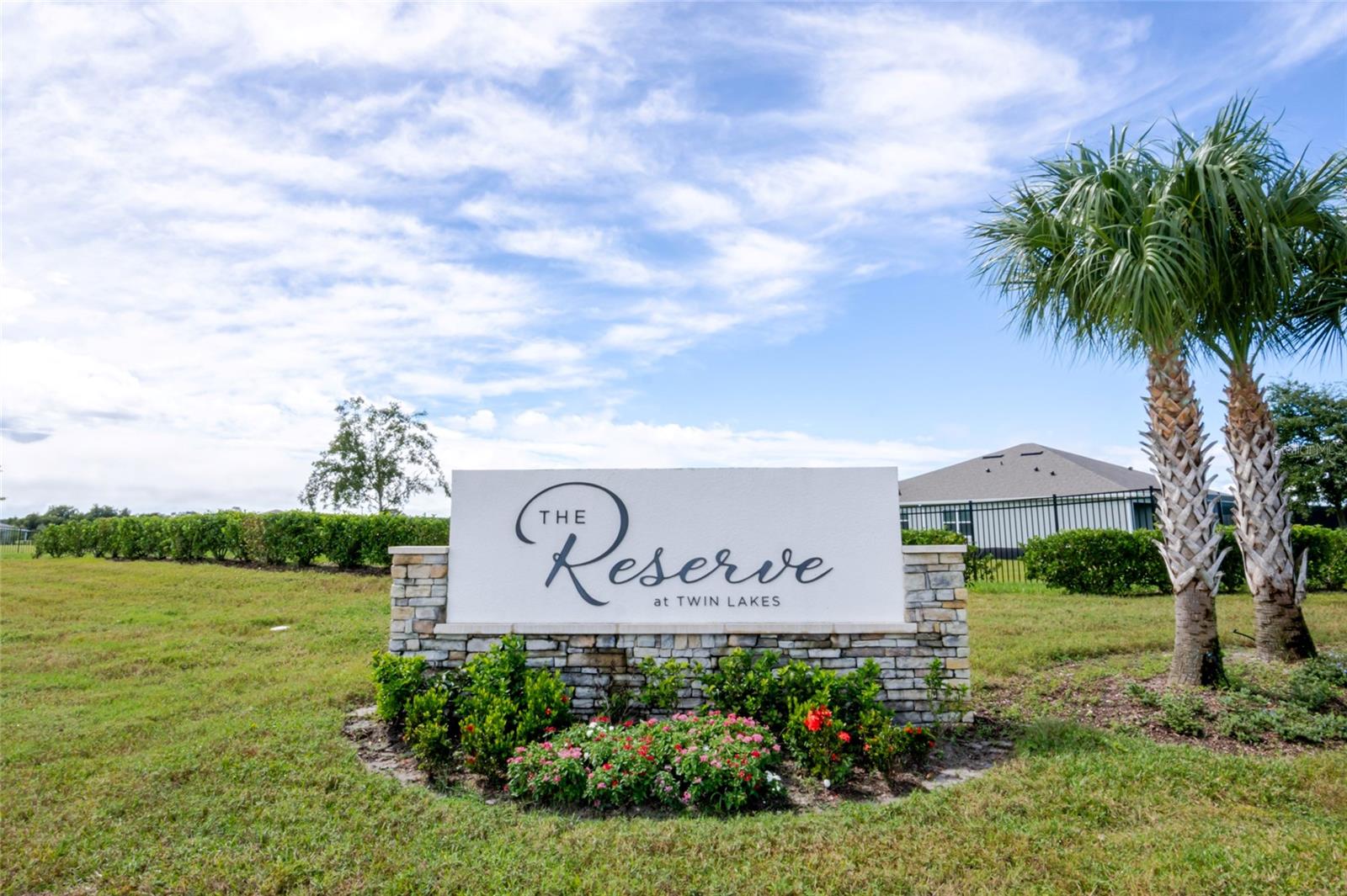 THE RESERVE AT TWIN LAKES - Residential Lease