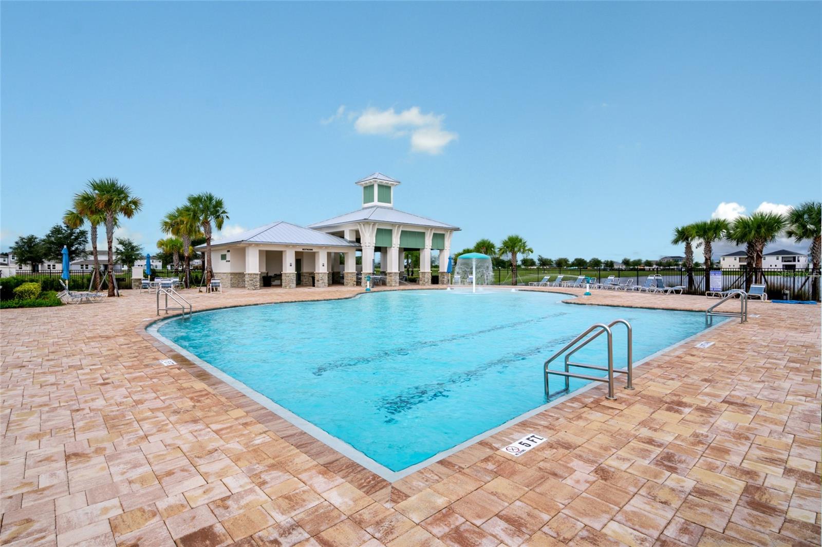 THE RESERVE AT TWIN LAKES - Residential Lease