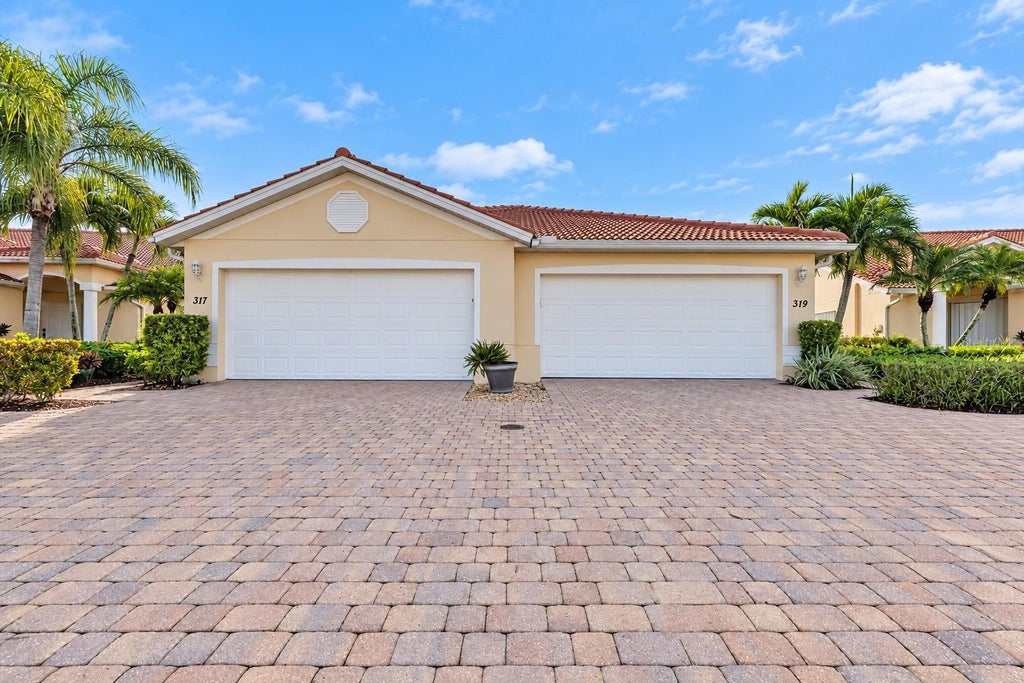 Photo of 319 Monaco Drive #8, Punta Gorda, FL 33950 (MLS # C7531296)