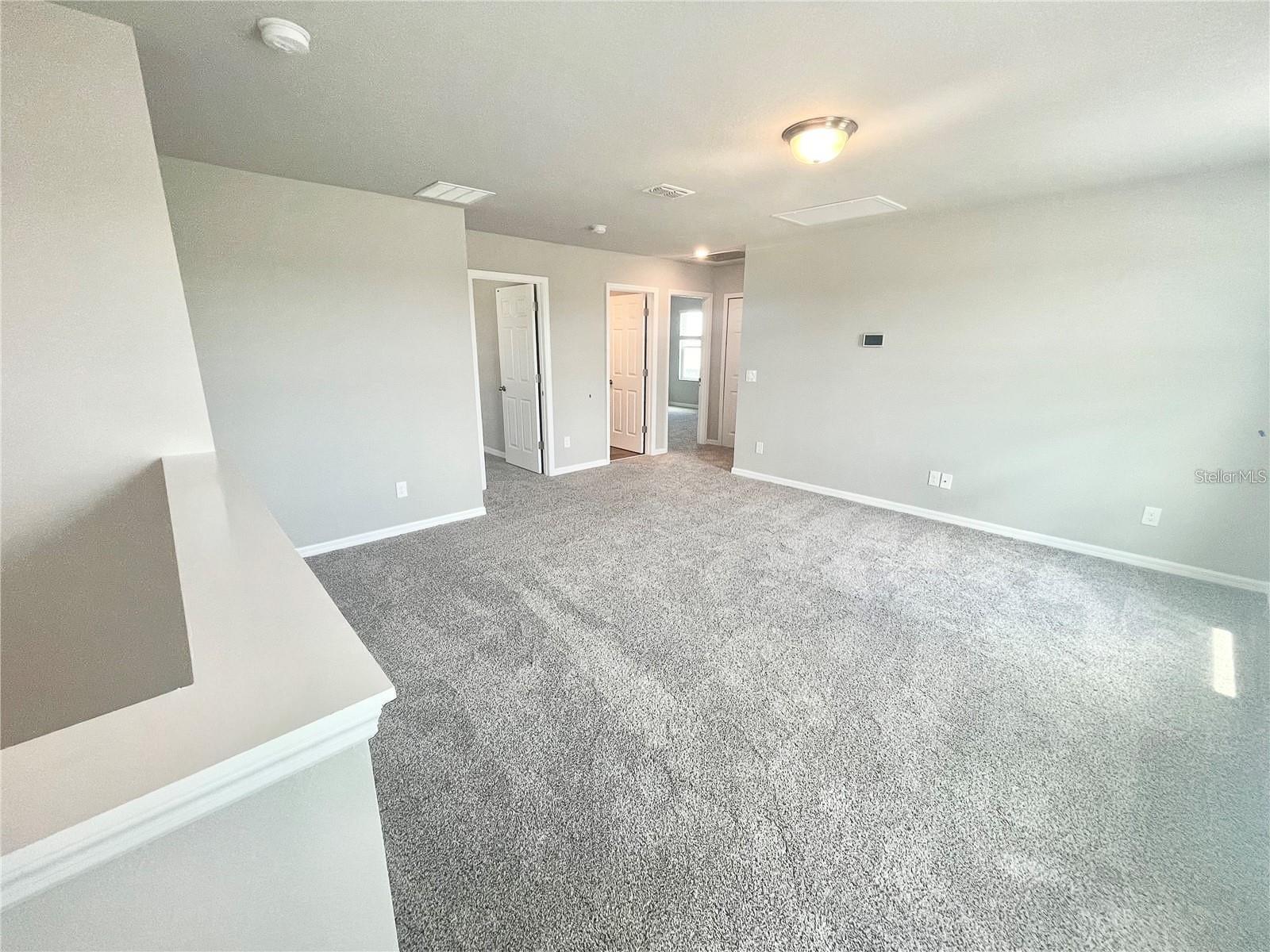 LAKE DENHAM ESTATES - Residential Lease