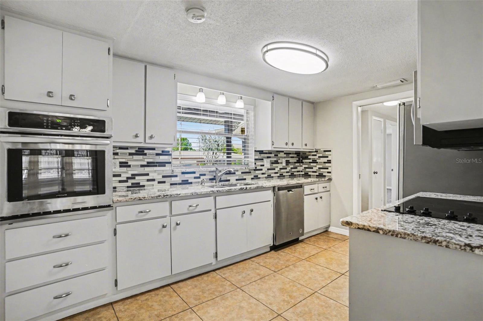 JASMINE LAKES - Residential