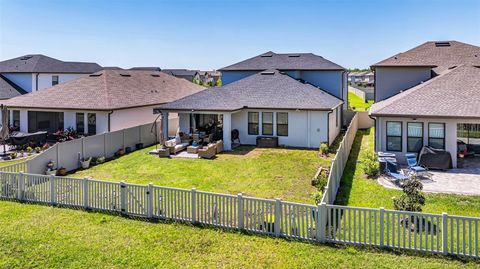 A home in LAND O LAKES