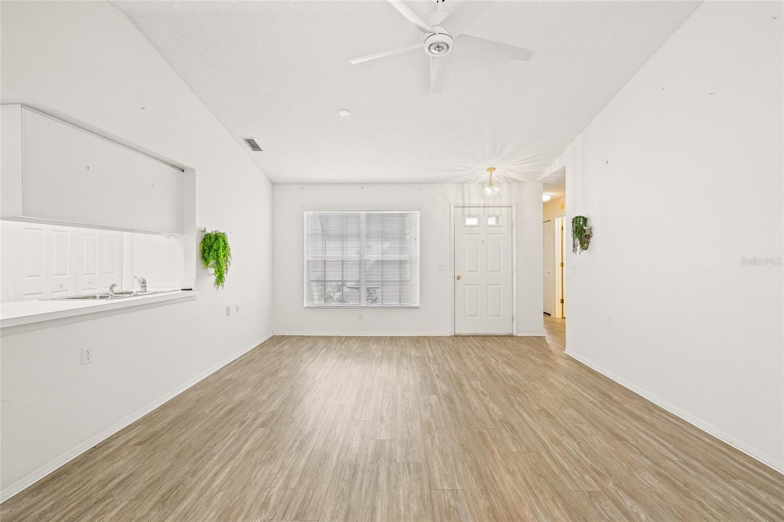 TIMBER PINES - Residential