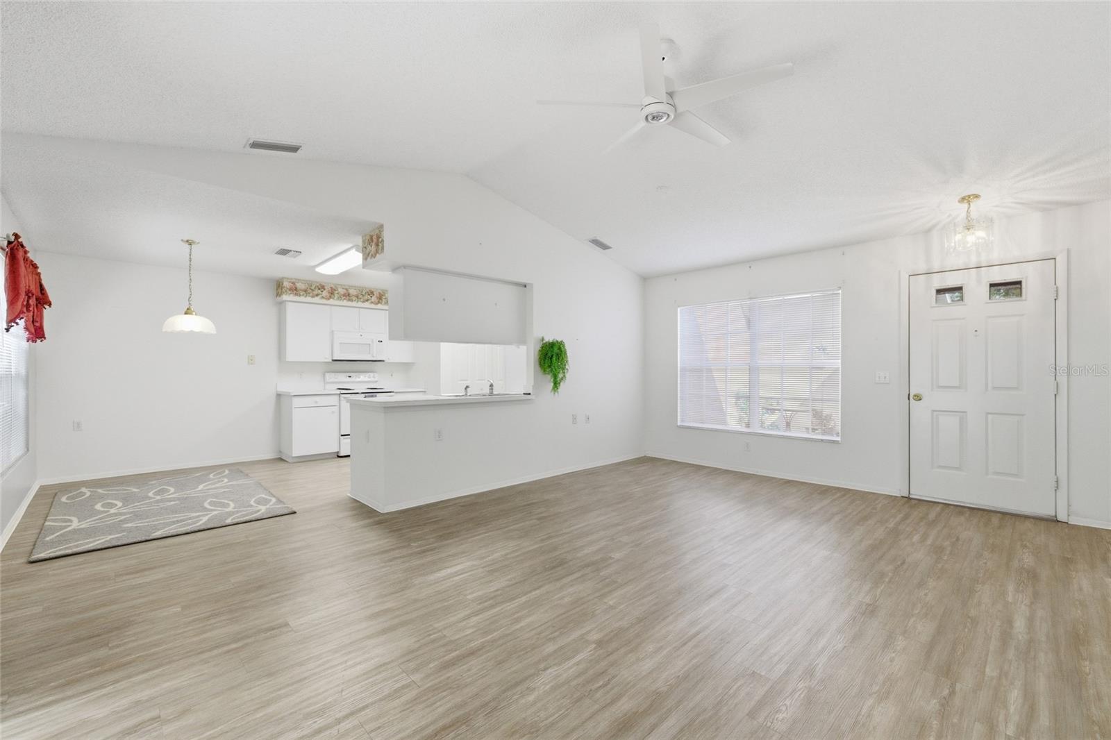 TIMBER PINES - Residential
