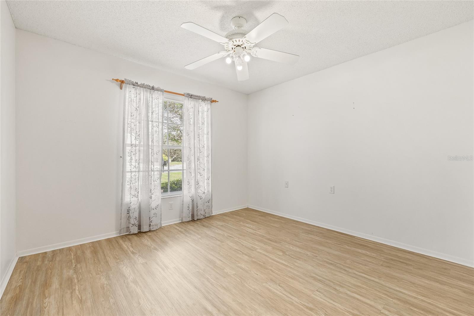 TIMBER PINES - Residential
