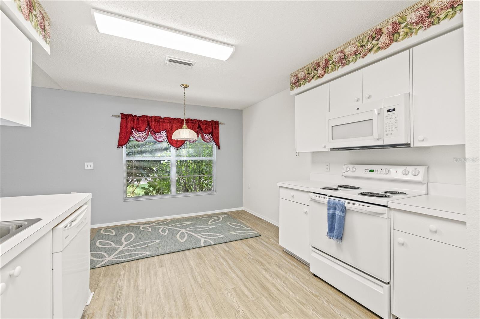 TIMBER PINES - Residential