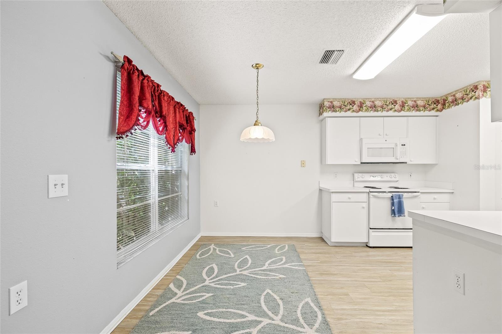 TIMBER PINES - Residential