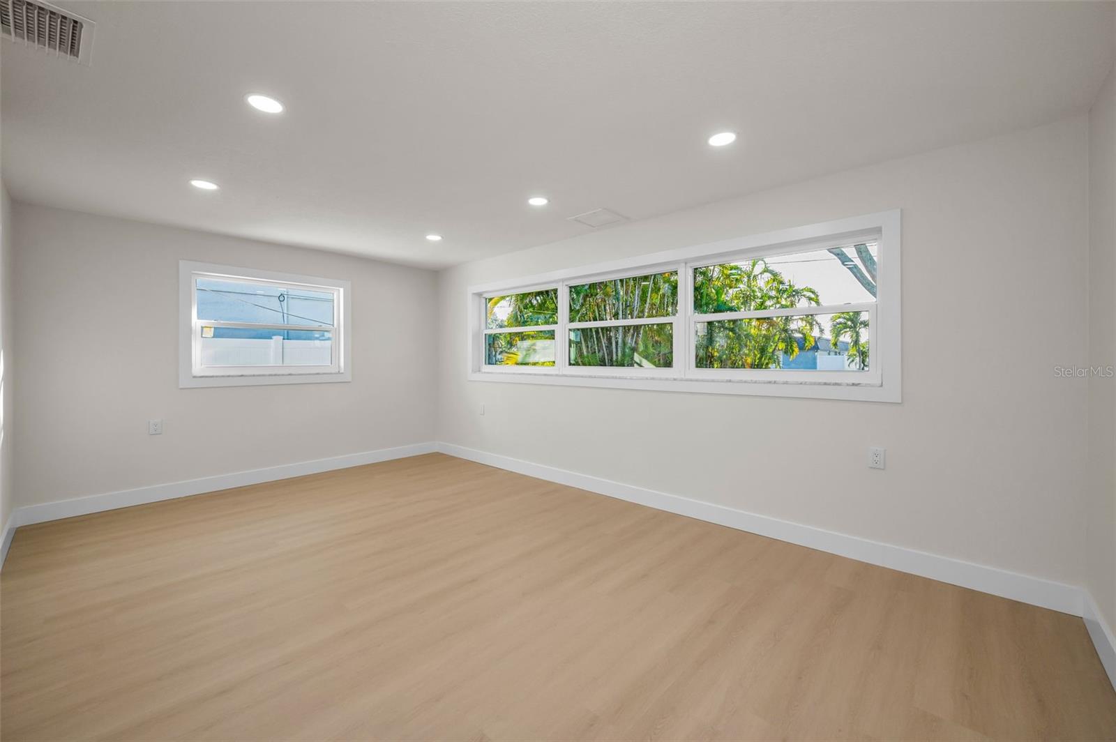 HARBOR HILLS 3RD ADD - Residential