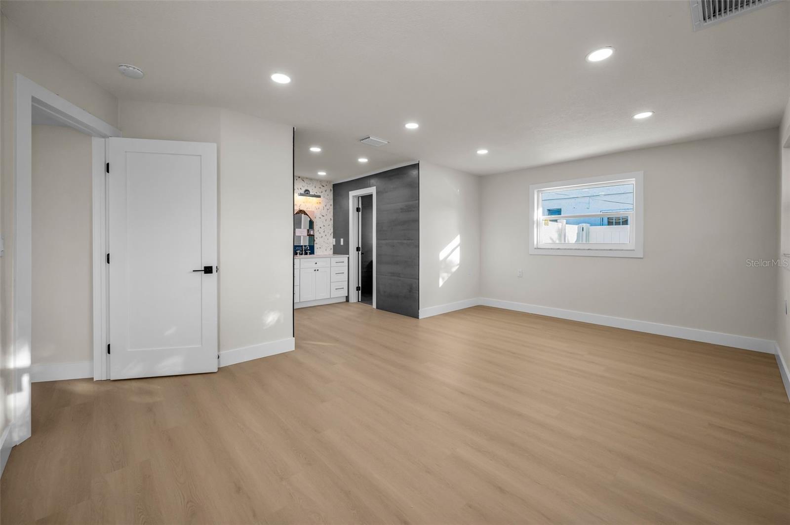 HARBOR HILLS 3RD ADD - Residential