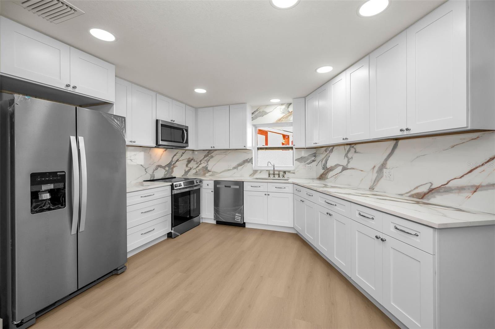 HARBOR HILLS 3RD ADD - Residential