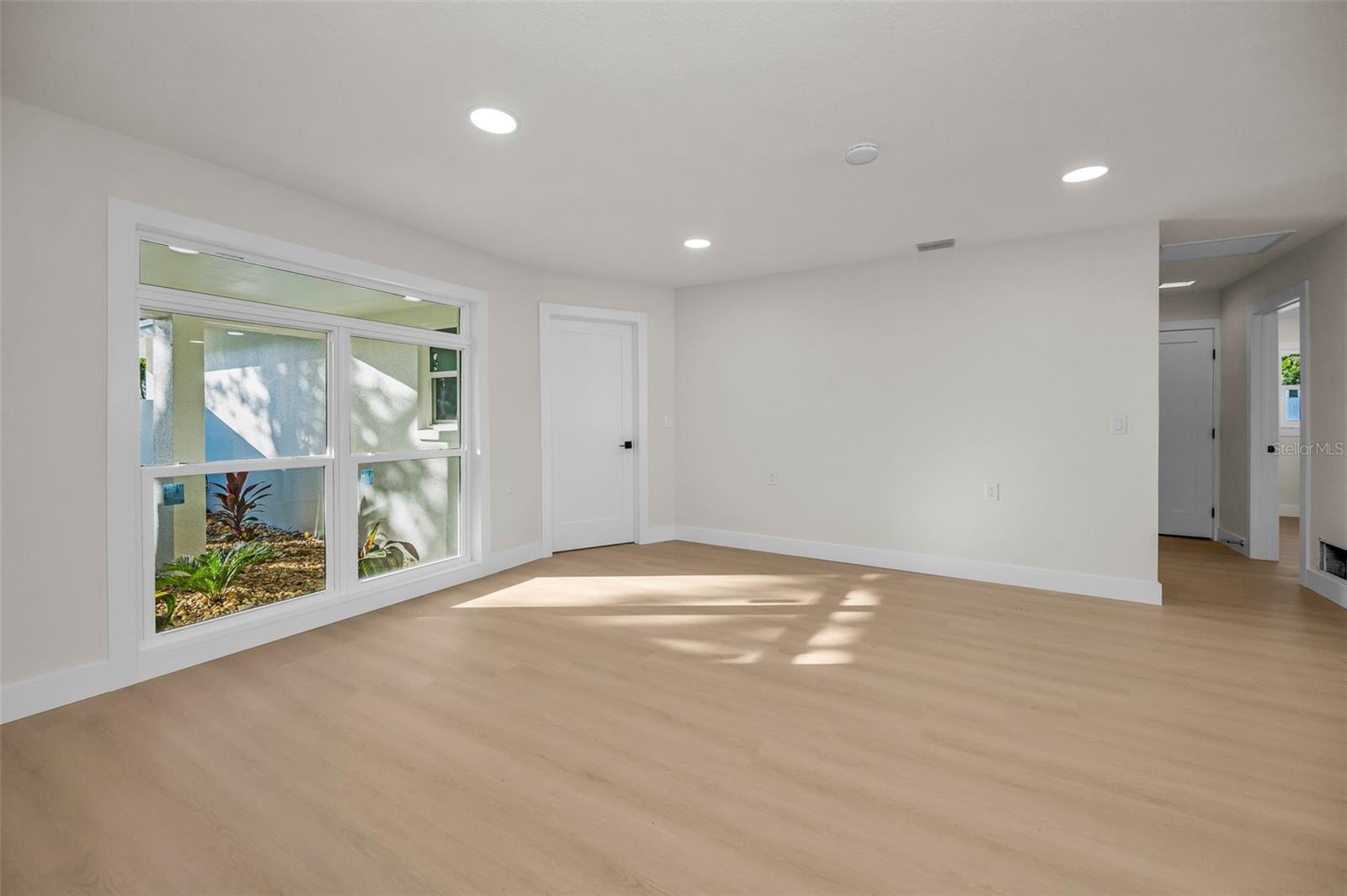 HARBOR HILLS 3RD ADD - Residential