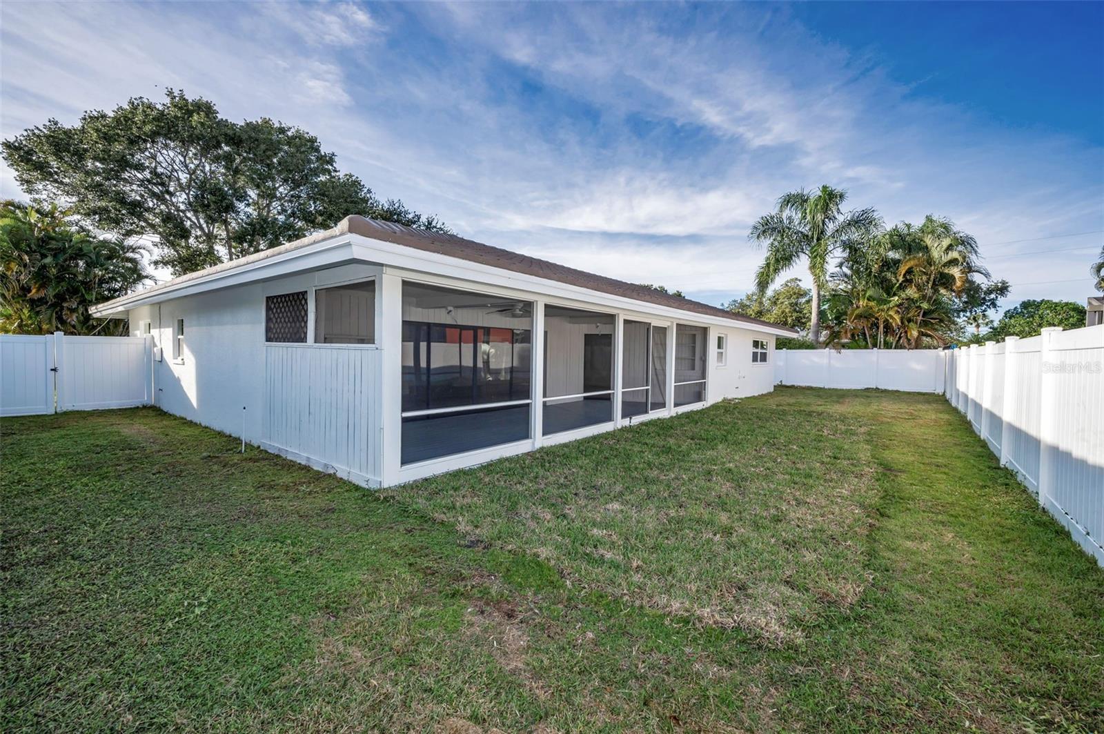 HARBOR HILLS 3RD ADD - Residential