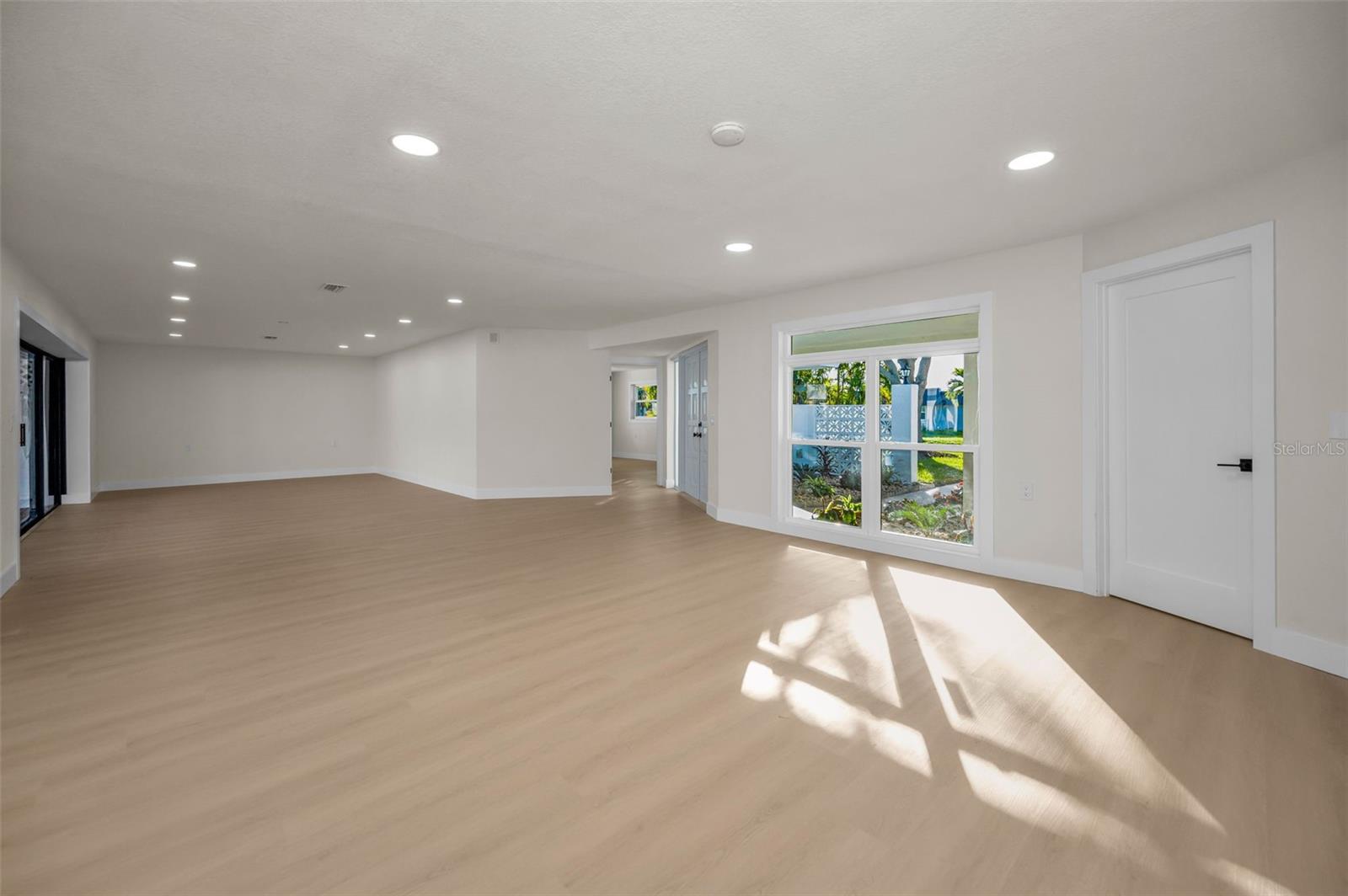 HARBOR HILLS 3RD ADD - Residential