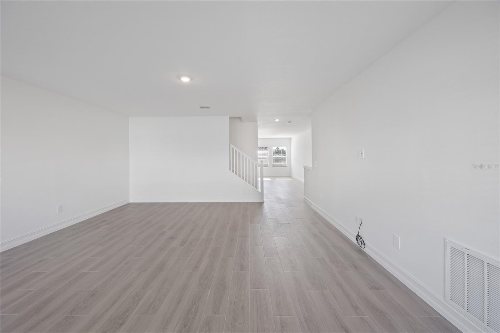 WIREGRASS RANCH M21 PLAT - Residential Lease