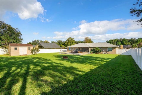 Tiny photo for 4092 SE 61st Place, Ocala, FL 34480 (MLS # OM734565)