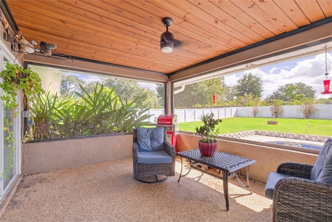 Tiny photo for 4092 SE 61st Place, Ocala, FL 34480 (MLS # OM734565)