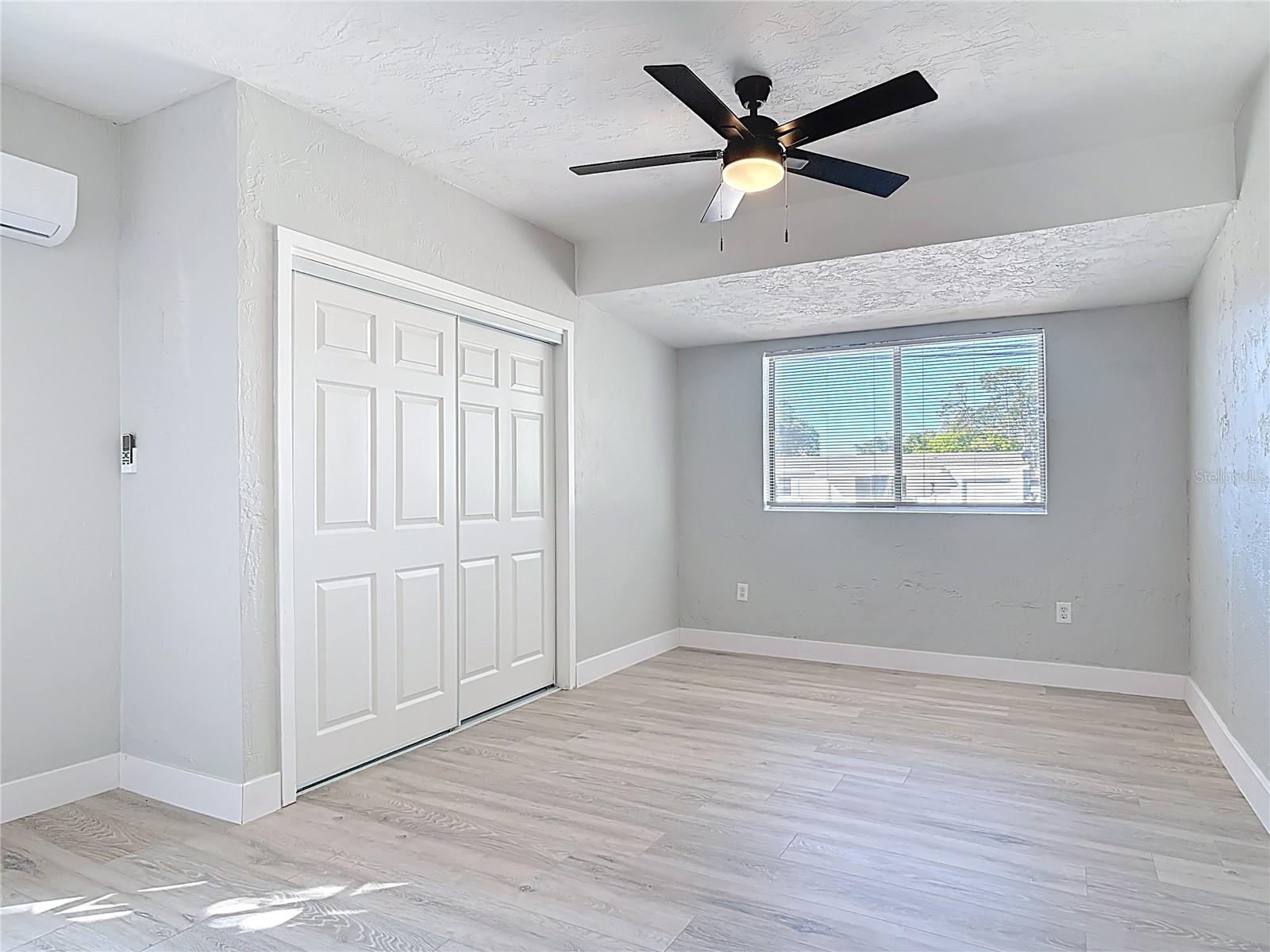 DELTONA LAKES UNIT 25 - Residential