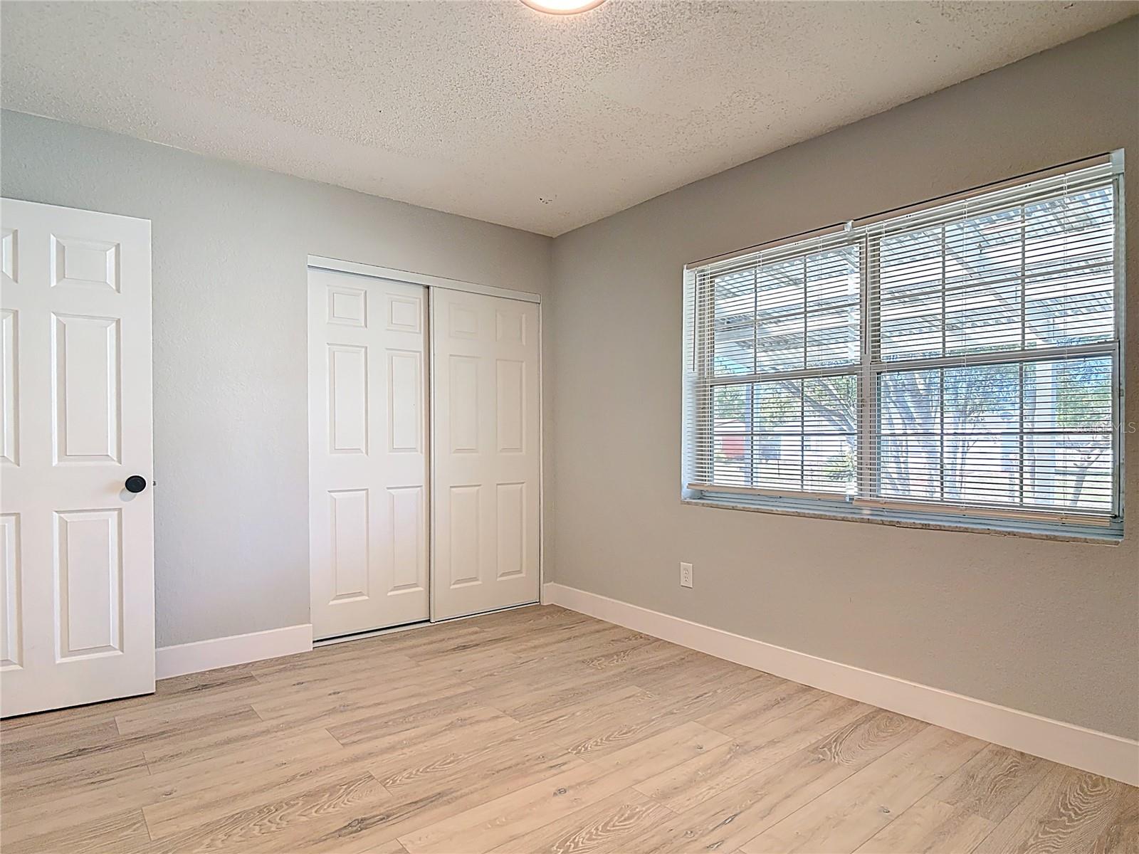 DELTONA LAKES UNIT 25 - Residential