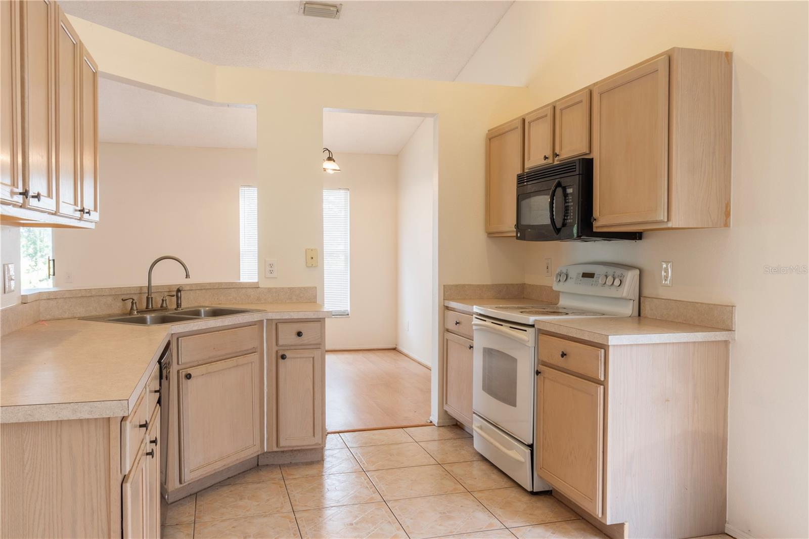 SOUTH POINTE PH 1A 1B - Residential