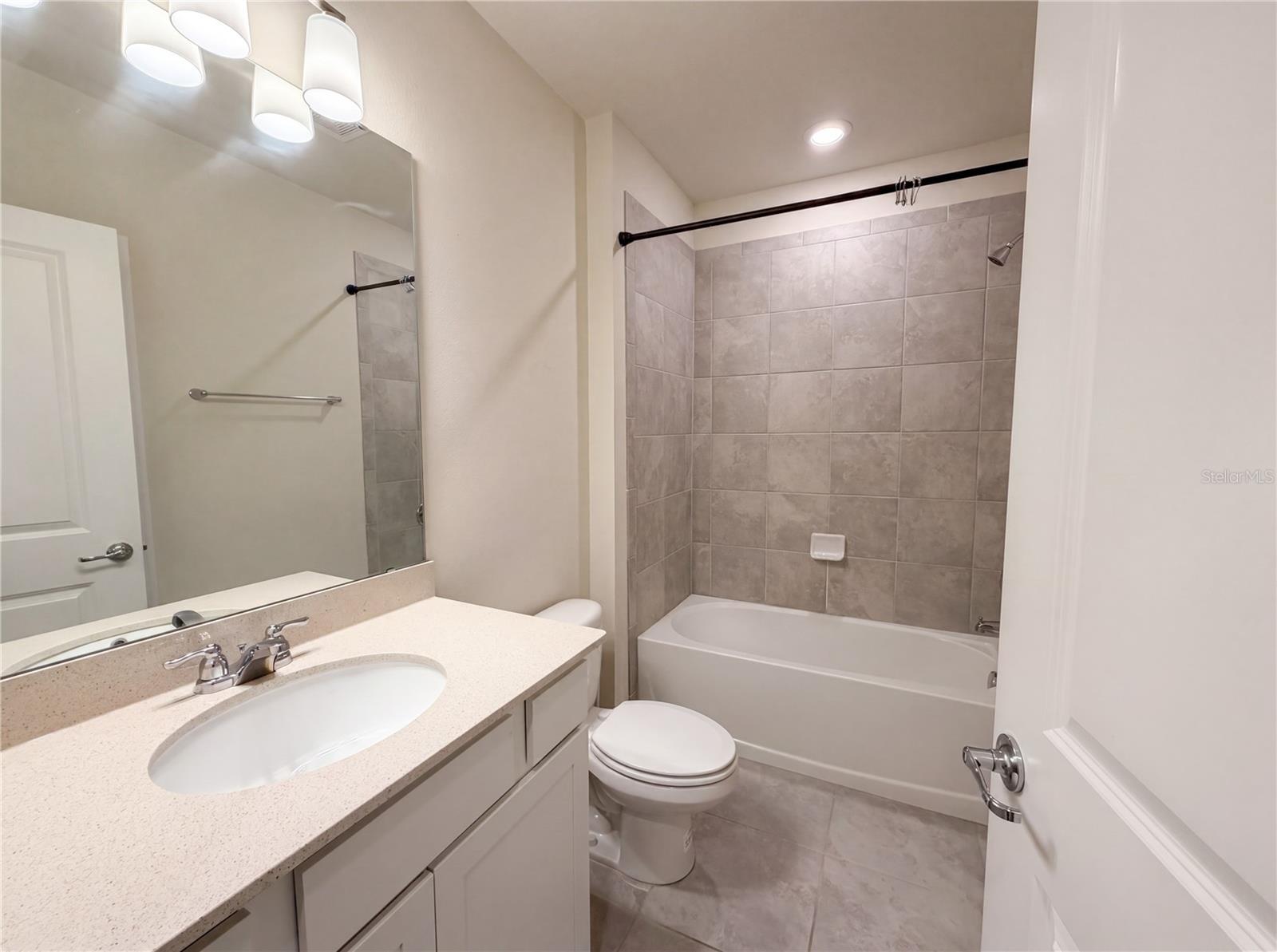 RIDGEVIEW PH 2 - Residential