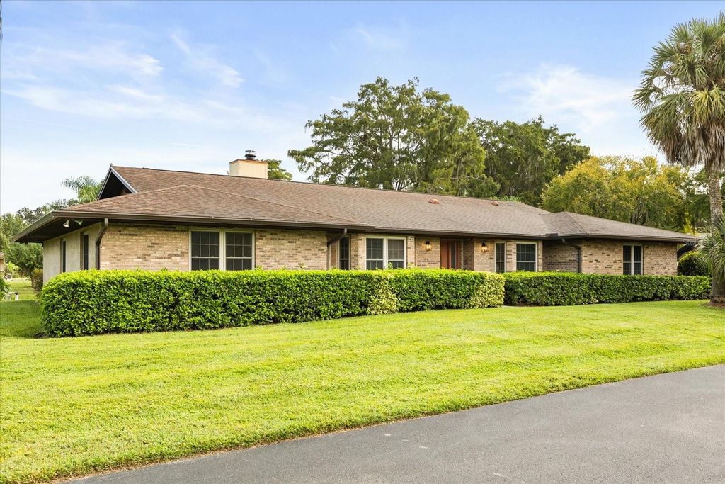 Photo of 5369 Crooked Oak Circle, Saint Cloud, FL 34771 (MLS # S5135084)