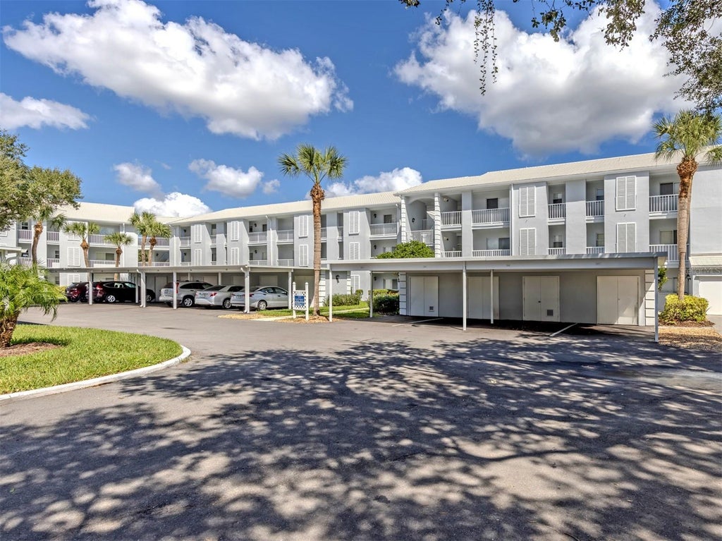 Photo of 404 Cerromar Circle N #212, Venice, FL 34293 (MLS # N6145926)