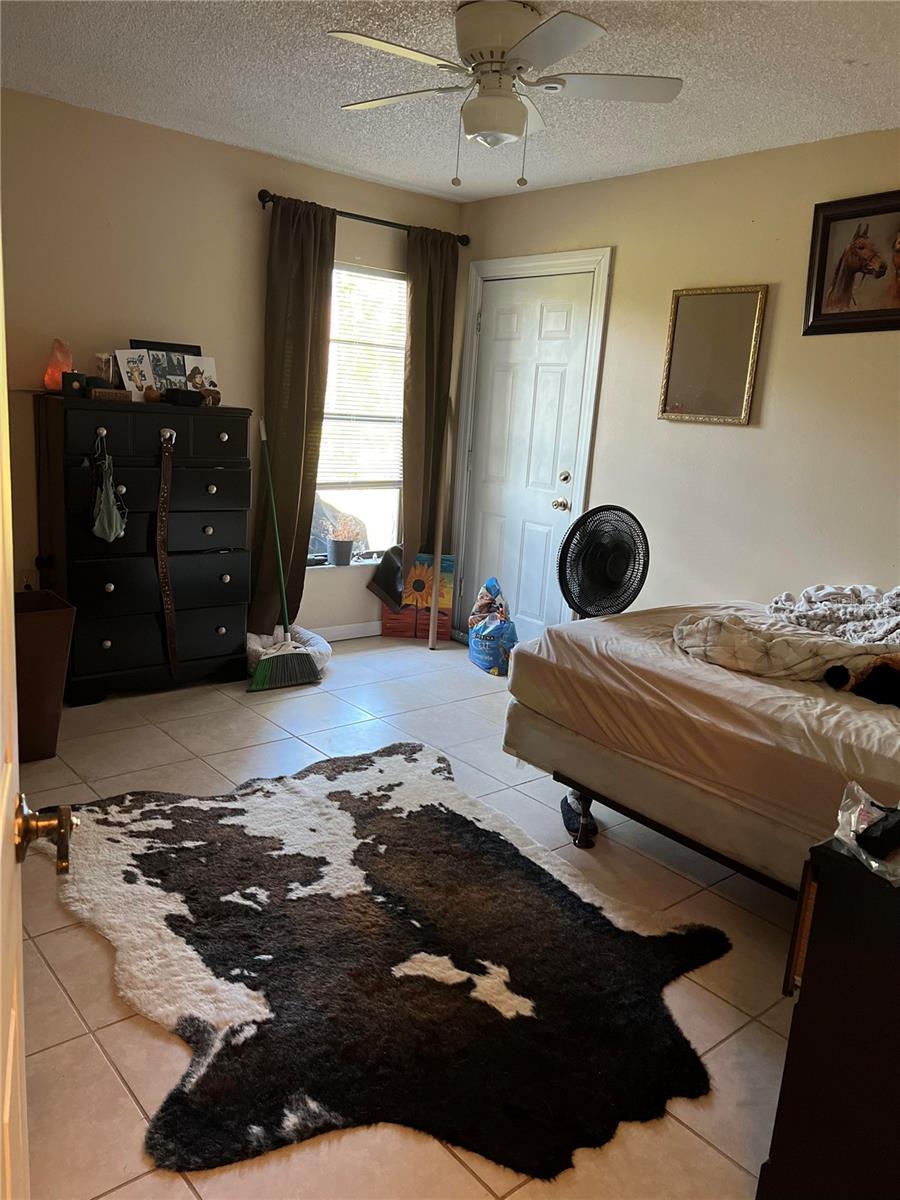 INDIAN LAKE ESTATES - Residential Income