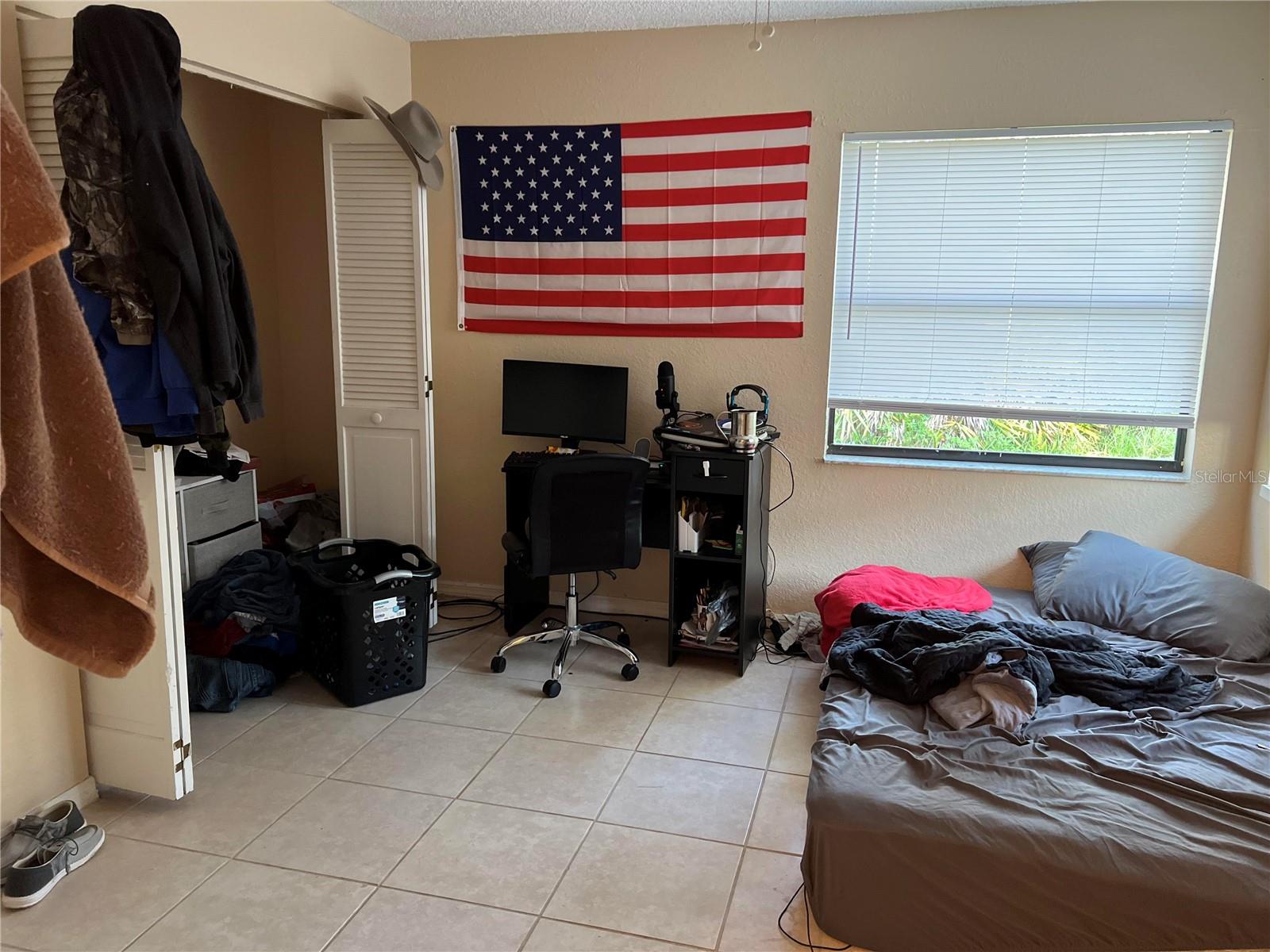 INDIAN LAKE ESTATES - Residential Income