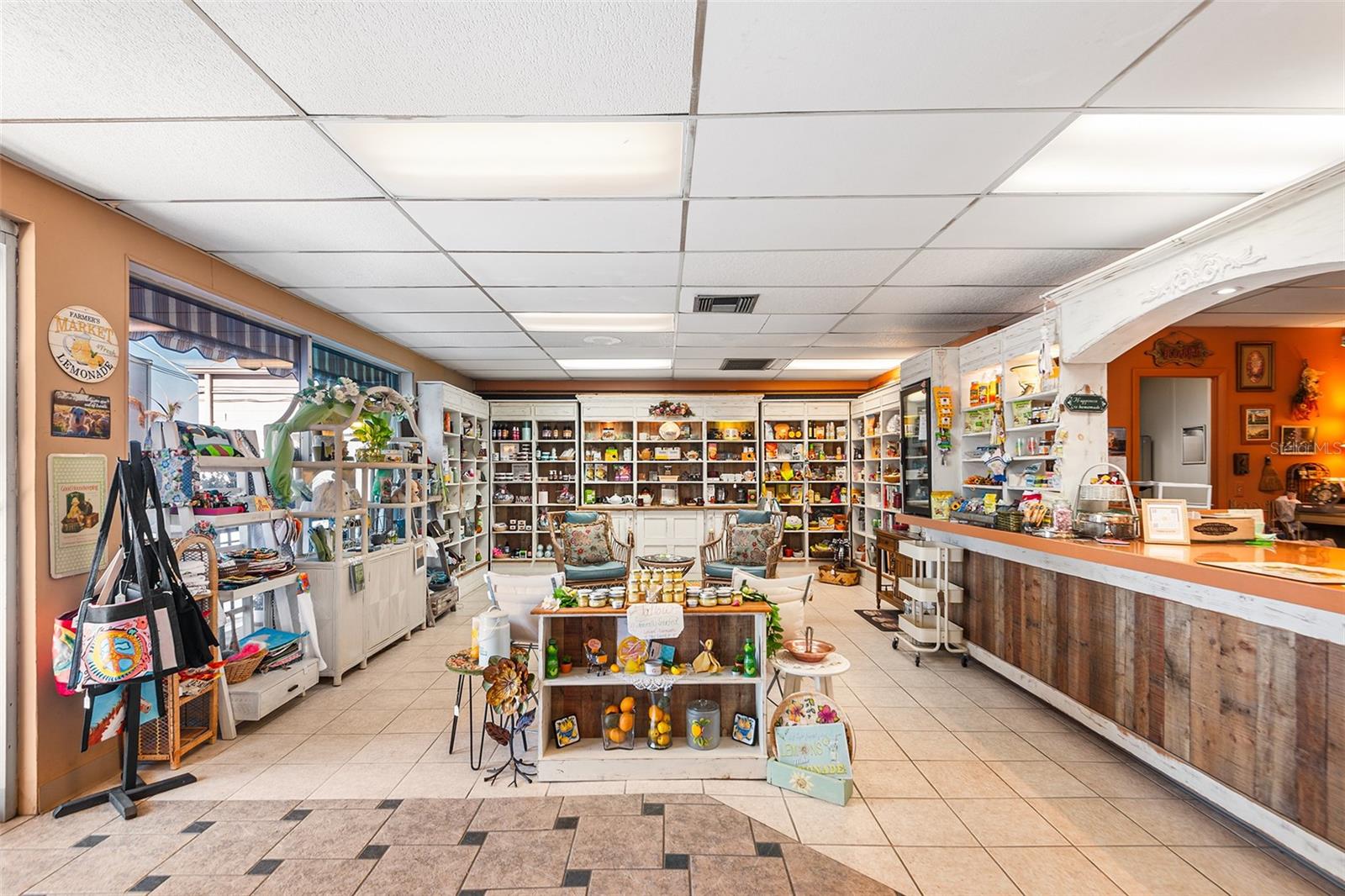 WINTER HAVEN - Commercial Sale