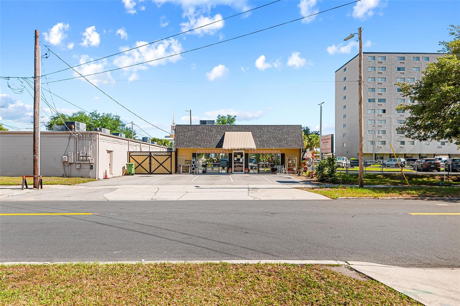 WINTER HAVEN - Commercial Sale