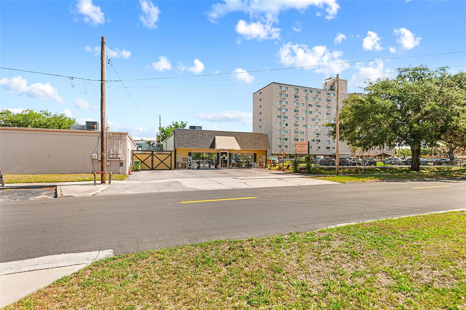 WINTER HAVEN - Commercial Sale